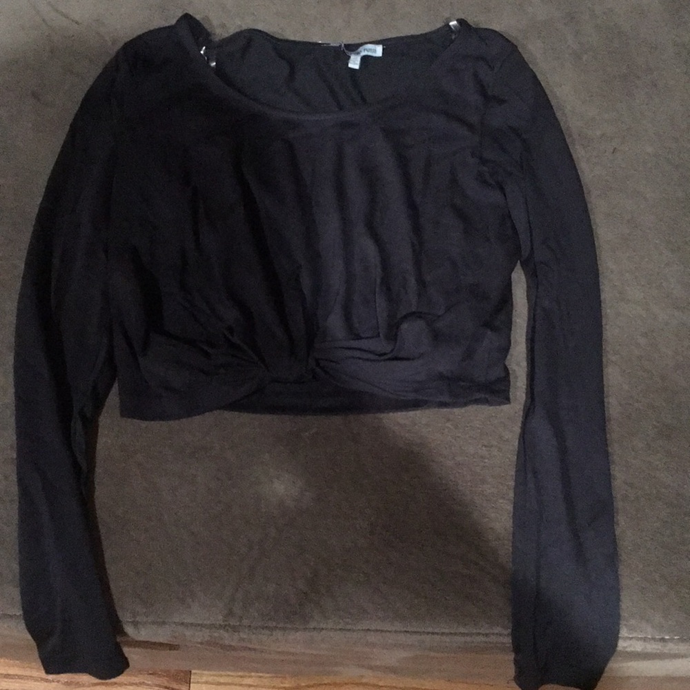 Girl’s Size XS Crop Top